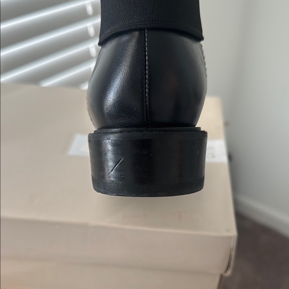 Clarks Narrative Marquette Wish black leather boots - Picture 11 of 16